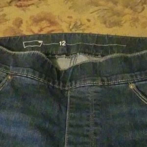 Pull on levels skinny